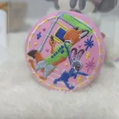 ディズニー 缶バッジ刺繍 ズートピア