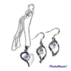 ハート型ネックレス&ピアスセット シルバー リーフ キュービックジルコニア