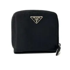 PRADA プラダ　折り財布　ラウンドファスナー　ナイロン　三角ロゴ　ブラックのサムネイル