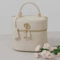 Item thumbnail for item f4c46cab-fe72-4e80-b9f6-da9b3cf3e1f0