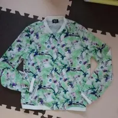 新品shakeshake タイダイ柄　ブルゾン　ジャケット　ジャンパー　冷房対策のサムネイル