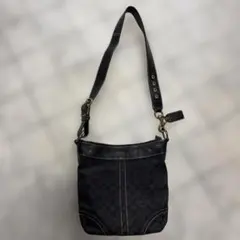 COACH ブラック ショルダーバッグのサムネイル