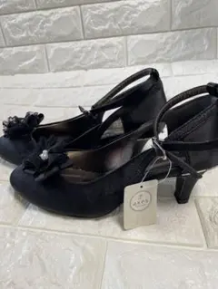 axes femme コサージュ付パンプス L ワイン 2WAY 未使用24.5のサムネイル
