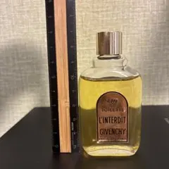 Givenchy L'Interdit Eau de Toiletteのサムネイル