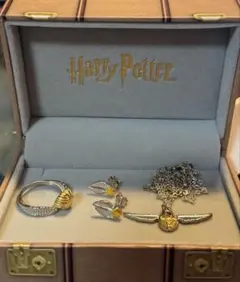 ハリーポッタースタジオ 金のスニッチ 指輪 ピアス ネックレス