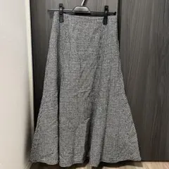 クチュール・ブローチ フレアスカート 千鳥柄