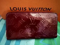ルイヴィトン モノグラム ヴェルニ ジッピーウォレット チェリーブラウン 極美品
