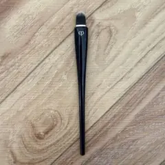 クレドポーボーテ パンソー (コレクチュール)n コンシーラーブラシ