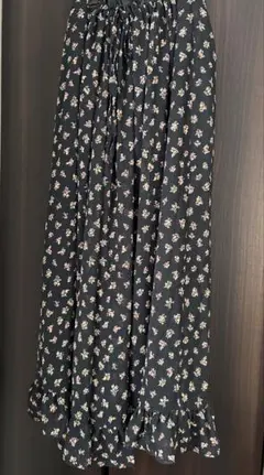 Alphabet club 小花柄シフォンロングスカート