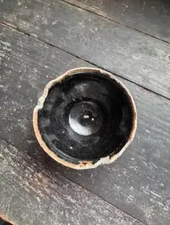 黒色陶器茶碗