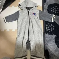 Champion フード付きロンパース グレー　チャンピオン　70