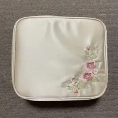 ❤️ワコール ランジェリーバッグ　旅行　収納に　新品❤️のサムネイル