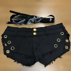 ブラックショートパンツ L