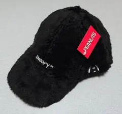 【三連休セール】　スヌーピー　キャップ　ボア素材　刺繍入り　黒　レディース帽子