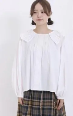 Samansa Mos2 スカラップレース襟ブラウス
