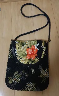 ハンドメイド　パッチワーク　バッグ　レディース　ショルダーバッグ