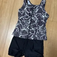 スポーツ用水着 タンクトップとショートパンツセット