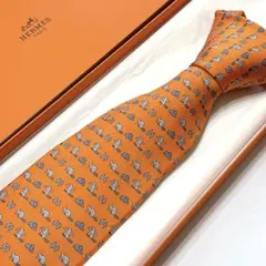 【569】エルメス　ネクタイ H柄　肉厚◎ シルク100% フランス製 569】エルメス ネクタイ H柄 肉厚◎ シルク100% フランス製 - メルカリ