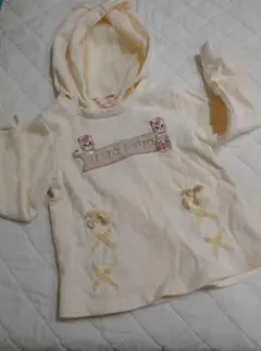 【中古】メゾピアノ クリーム色 フード付きパーカー 110cm トレーナー 猫