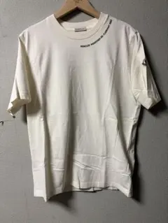 最新〔極美品〕モンクレール レタリングロゴ ホワイト XL Tシャツ 