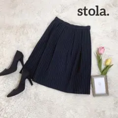 stola. 膝丈スカート ストライプ タック入り 通勤 ビジネス