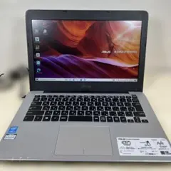 ASUS X302LA-5005S ノートパソコン本体