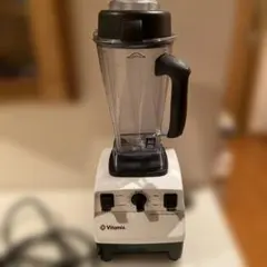 バイタミックス Vitamix TNC5200（VMO111） 正規品 - メルカリ