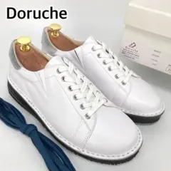 未使用・箱付　Doruche　ドルチェ　ローカットレザースニーカー　幅広　本革のサムネイル