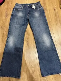 四千頭身 都築 HIROKI TSUZUKI スタッズ フレアデニム