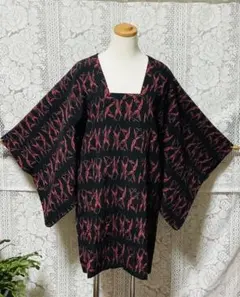 【昭和レトロ】道行コート　笹柄　裏地に獅子　黒系　正絹　和装　B15