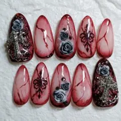 ゴシック 十字架 サブカル 地雷系　病み　Y2K　血みどろ