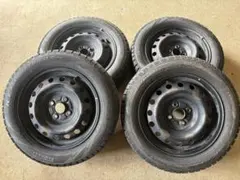 【転がし用】スタッドレスタイヤ 鉄チンホイール 185/60R15 4本セットのサムネイル