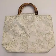 Item thumbnail for item 9d7b6d08-0d22-4b49-852e-75089ba6ef70