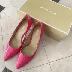 新品箱付き MICHAEL KORS マイケルコース パンプス ピンク 24.5のサムネイル