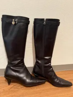 Item thumbnail for item fccb116c-0f1d-4eb8-9ddc-9332aa077f46