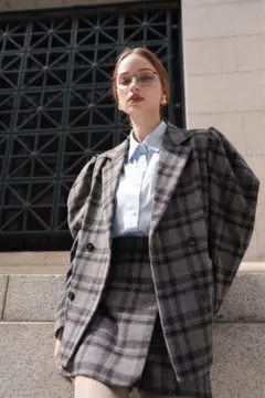 loin nuit frill layered design jacketグレー - メルカリ