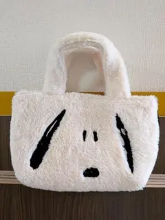 【美品】スヌーピーふわもこミニバッグ