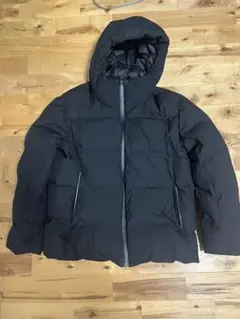 ユニクロ　シームレスダウンパーカー3Dカット XL ブラック　2023モデル