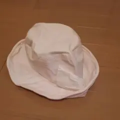 ベベ　女の子　帽子のサムネイル