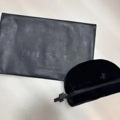 Diesel ブラック　メイクポーチのサムネイル