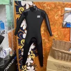 新品格安裏全身起毛黒で極暖女子Lサイズ5mmx3.5mm 170cm体重60kg 