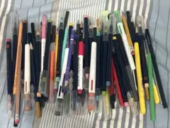 文房具 まとめ売り 大量 ペン 色鉛筆 シャーペン ジャンク