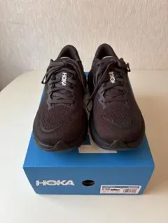 新品　HOKA W RINCON 4 ブラック　23.5のサムネイル