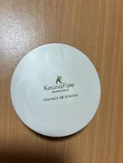 サナ 毛穴パテ職人エッセンスBBパウダー