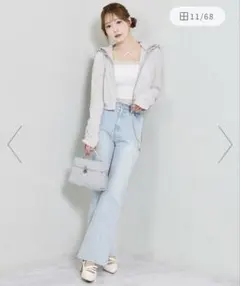 NICE CLAUP チェーン付きキラキラフレアデニムのサムネイル