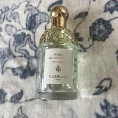 BVLGARI ブルガリアレーグラ サンダルウッド オードパルファム40ml香水 BVLGARI ブルガリアレーグラ サンダルウッド オードパルファム40ml香水