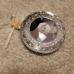 ✧̣̥̇ JILLSTUART パウダーファンデーション ✧̣̥̇