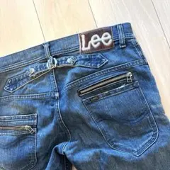 Item thumbnail for item 0ba20a0e-e9d2-49ca-90c1-f601f3af6205