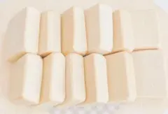 Item thumbnail for item fa1748c3-d1bf-4d70-9e9f-9acce3678e1b