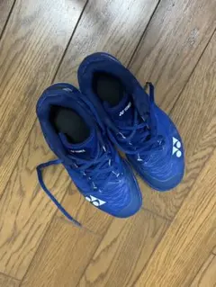 YONEX AERUS バドミントンシューズ ブルー 24.0 - メルカリ